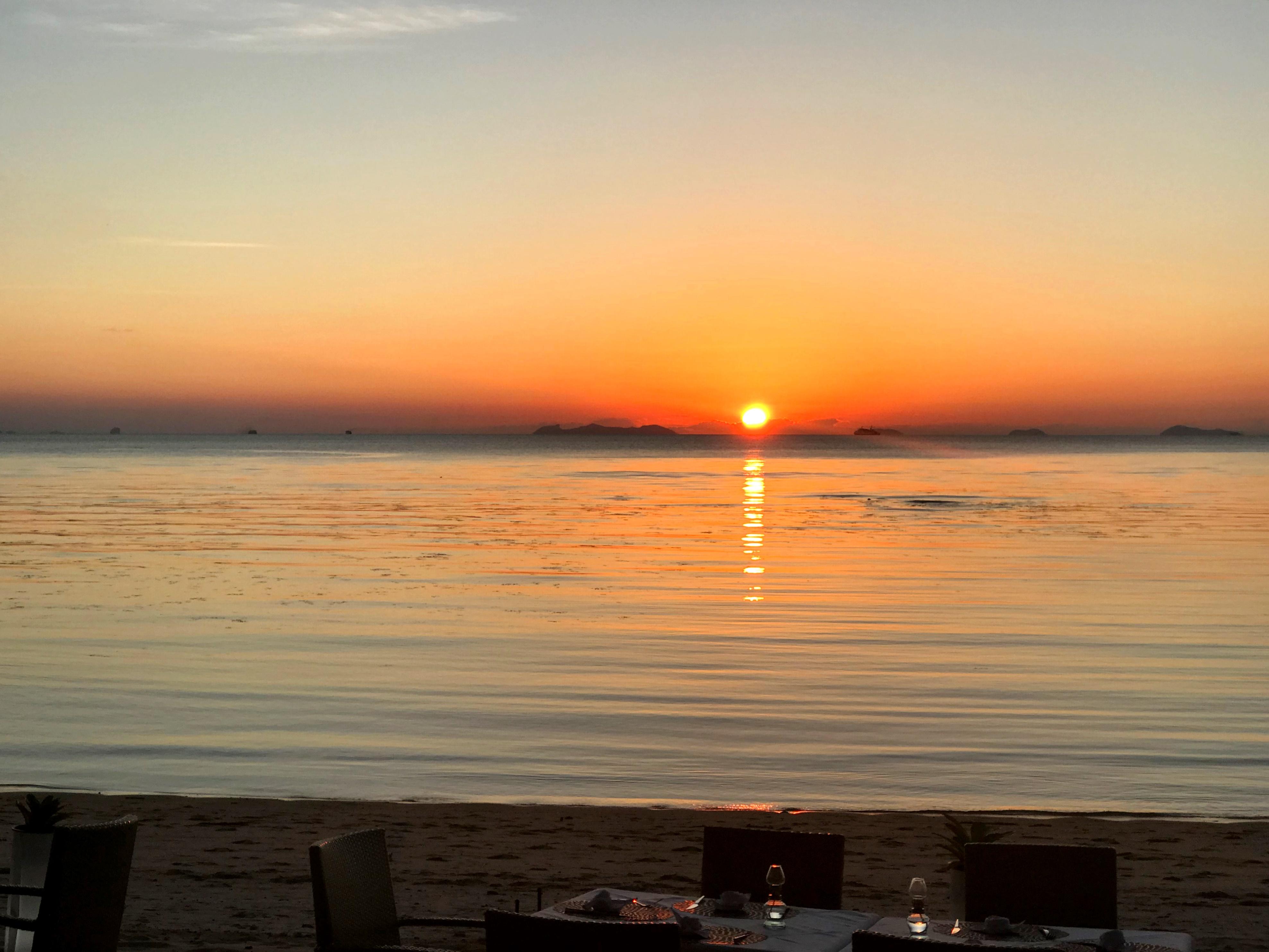 ホテル ザ サンセット ビーチ リゾート アンド スパ タリンガム Taling Ngam Beach エクステリア 写真